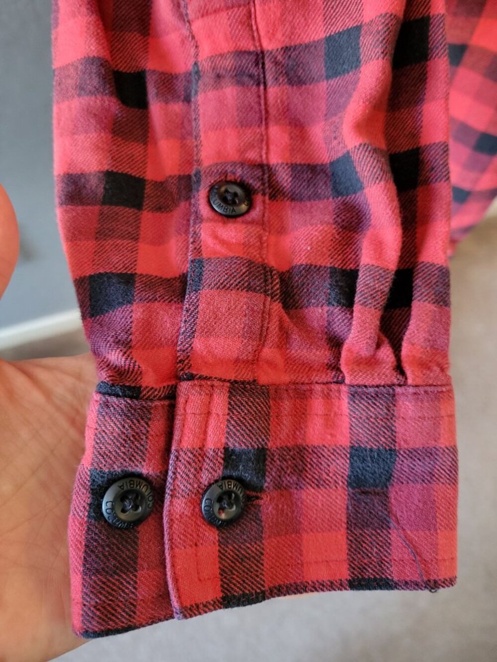 Columbia Red Plaid Long Sleeve Button Down Collared Regular Fit Size M Outdoor - Picture 6 of 11